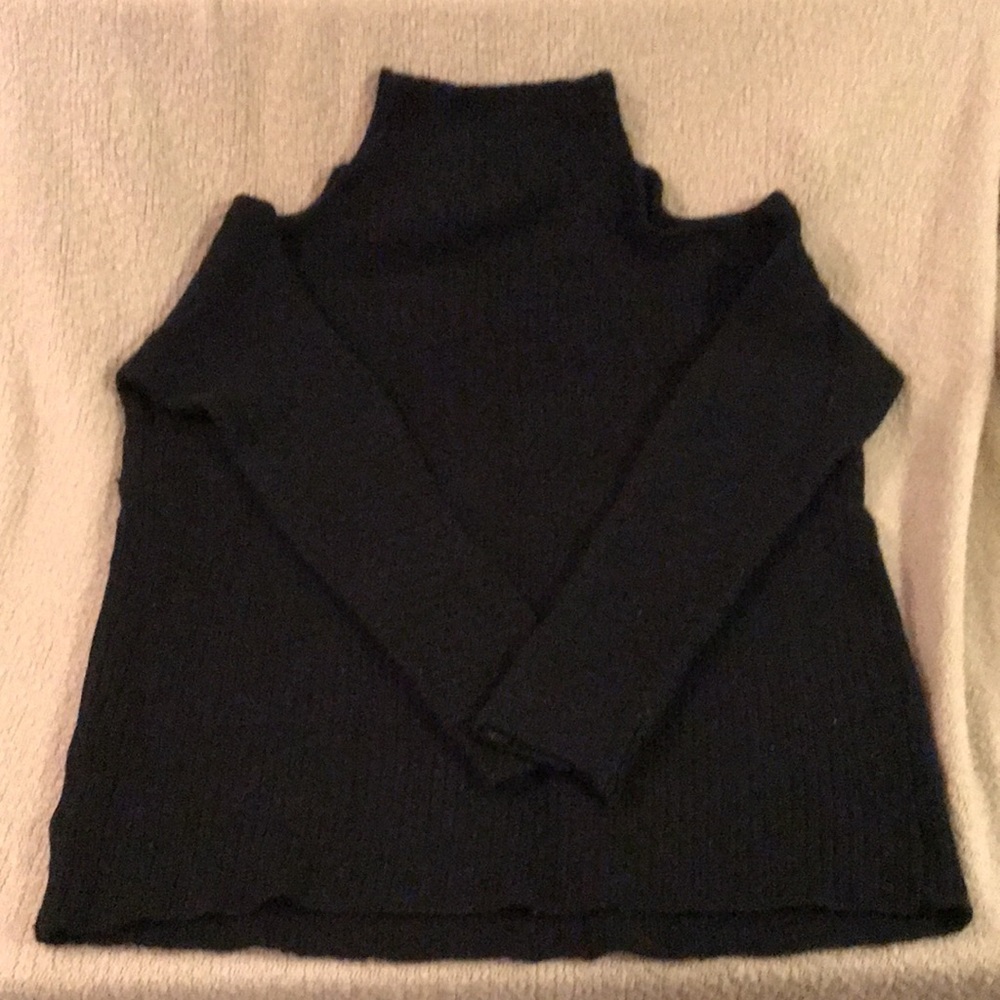 Adrienne Vittadini Women’s Merino Wool Bare Shoulder Sweater XS